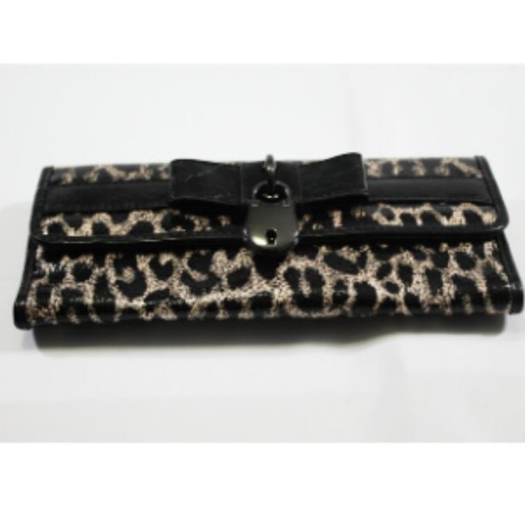 Lula Elegant Woman Wallet - Picture 5 of 5